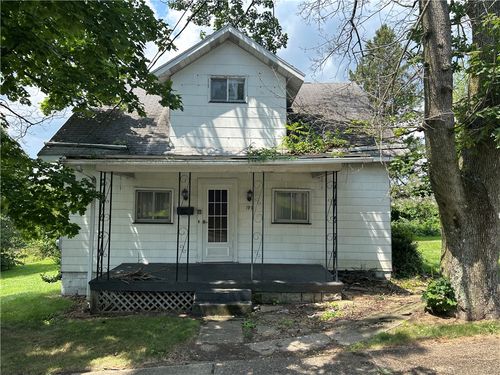 197 Searight Ave, Uniontown, PA, 15401-4417 | Card Image