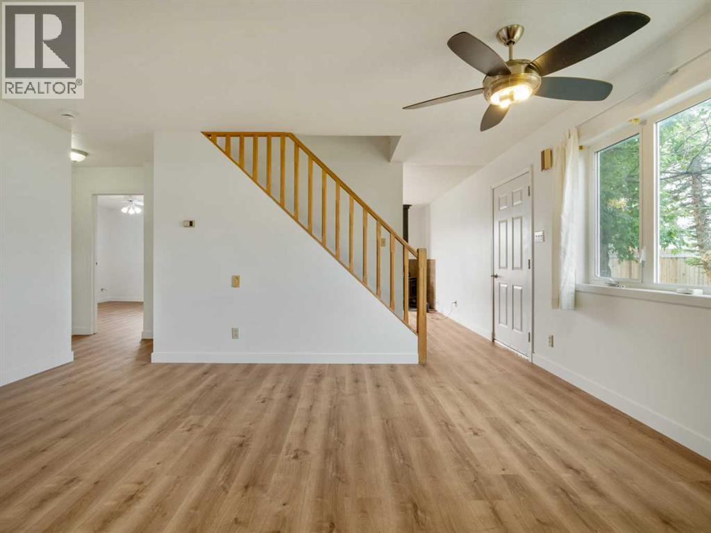 Residential in Lundbreck 3