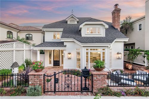 250 Poppy Ave, Corona del Mar, CA, 92625-3022 | Card Image