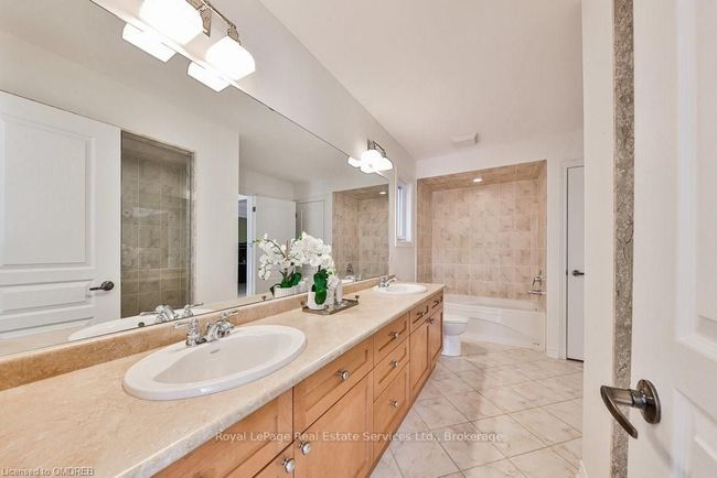 2177 Whitworth Dr, House other with 3 bedrooms, 4 bathrooms and 2 parking in Oakville ON | Image 32