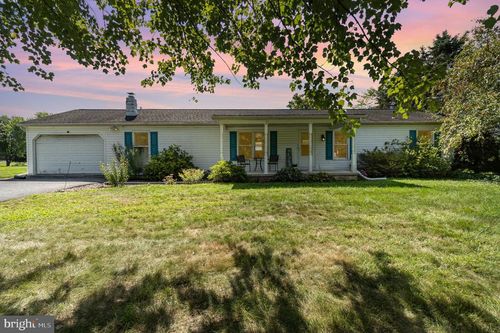 388 Crossroad School Rd, Newville, PA, 17241-9571 | Card Image