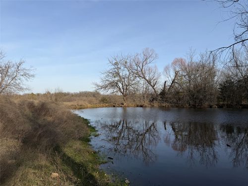 194 Middle Rd, Denison, TX, 75021-7500 | Card Image