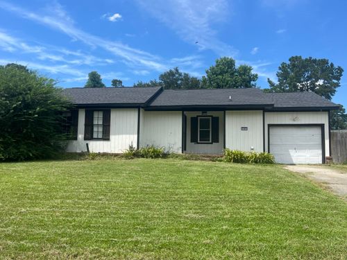 121 Heather Dr, Summerville, SC, 29486-1796 | Card Image