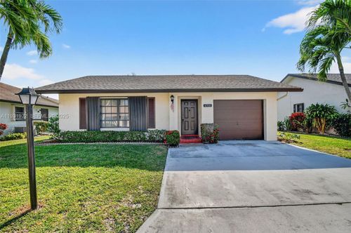 6310 Tall Cypress Cir, Greenacres, FL, 33463-8313 | Card Image