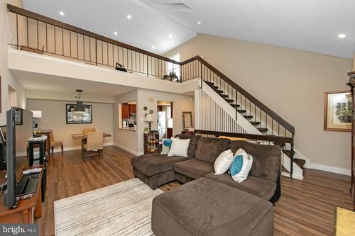 3206 Society Pl, NEWTOWN, PA, 18940-3269 | Card Image