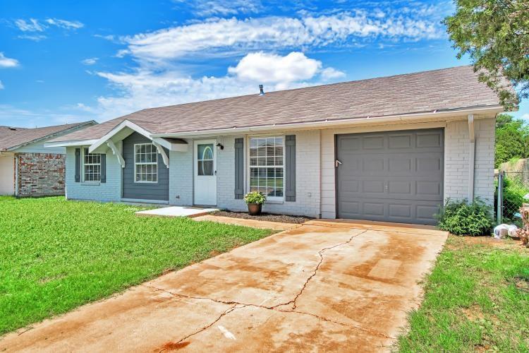 Hairston St, Altus, OK 73521