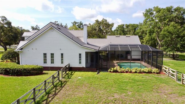 10101 Bryant Rd, House other with 5 bedrooms, 5 bathrooms and null parking in Lithia FL | Image 5