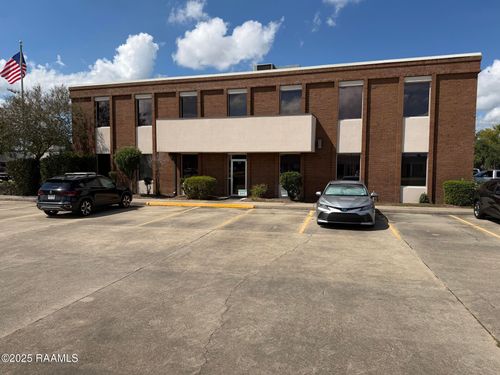 101-413 Travis St, Lafayette, LA, 70503-2431 | Card Image