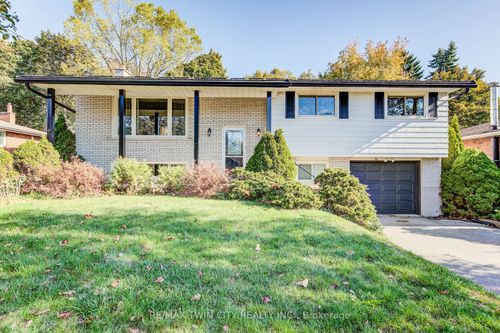 39 Kenwood Cres, Guelph, ON, N1H6E4 | Card Image