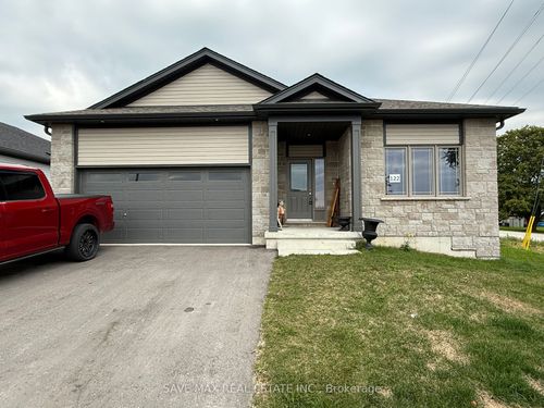 122 Ellen St, Atwood, ON, N0G1B0 | Card Image