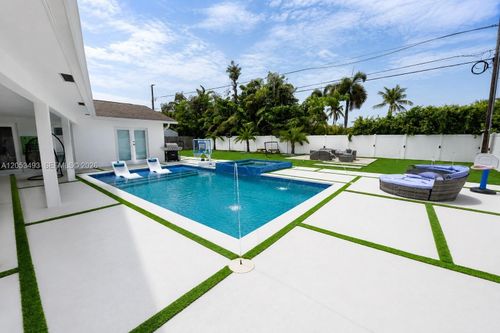 1061 Sw 18th St, Boca Raton, FL, 33486-6825 | Card Image