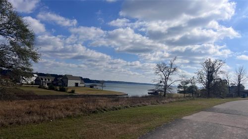 228 Aspen, Livingston, TX, 77351-4758 | Card Image