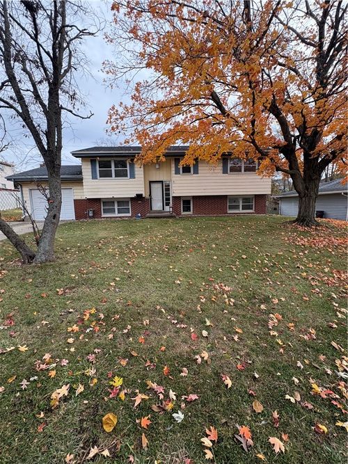 2124 Home Park Ave, Decatur, IL, 62526-3008 | Card Image