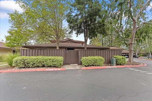 4983 Ponderosa Ter, Campbell, CA, 95008-5742 | Card Image