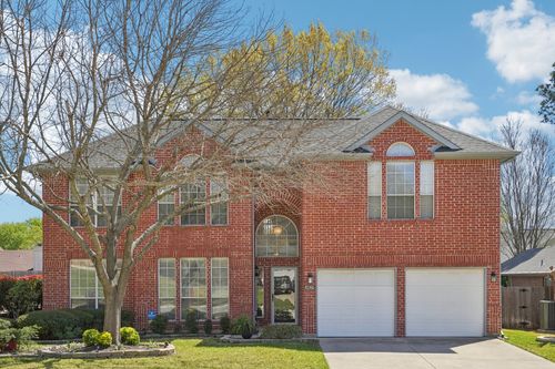 1825 Sandalwood Ln, Grapevine, TX, 76051-7345 | Card Image