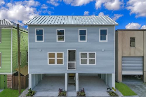 2005 Sealy St, Galveston, TX, 77550-2314 | Card Image