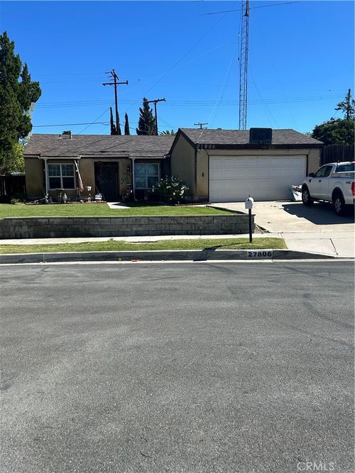 27806 Meadowcreek Rd, Canyon Country, CA, 91351-1003 | Card Image