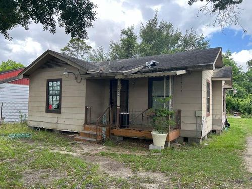 214 Bolden St, Houston, TX, 77029-4838 | Card Image