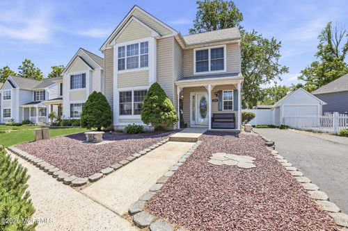 129 Hamlet Ct, Toms River, NJ, 08753-6405 | Card Image