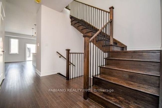 36 Autumn Dr, House attached with 3 bedrooms, 3 bathrooms and 1 parking in Wasaga Beach ON | Image 13