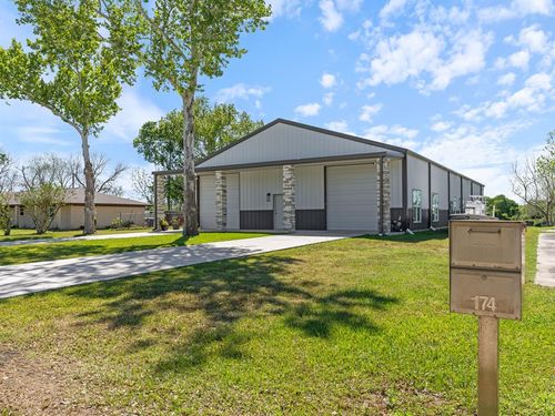 174 174 Cr 243 Selkirk Rd Bay City Tx 77414, Bay City, TX, 77414 | Card Image