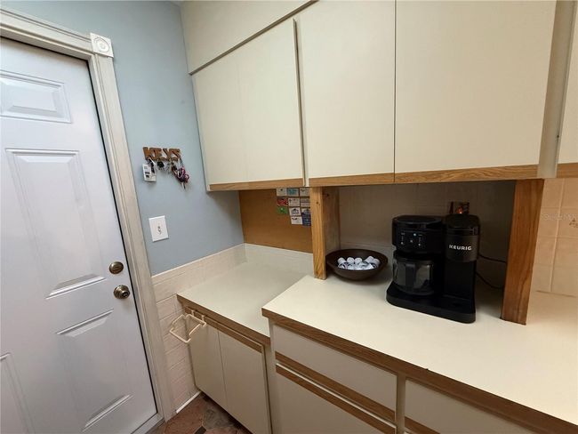 5173 Kirkland Ave, House other with 2 bedrooms, 3 bathrooms and null parking in SPRING HILL FL | Image 10