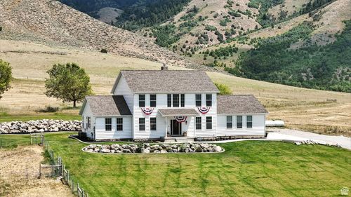 6605 N Country Estates Ln, Malad City, ID, 83252-4716 | Card Image