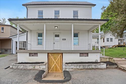611 Pine St, Milton, PA, 17847-2362 | Card Image