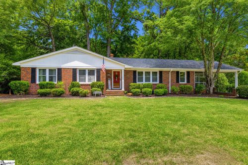 803 Calvert Avenue, Clinton, SC, 29325 | Card Image