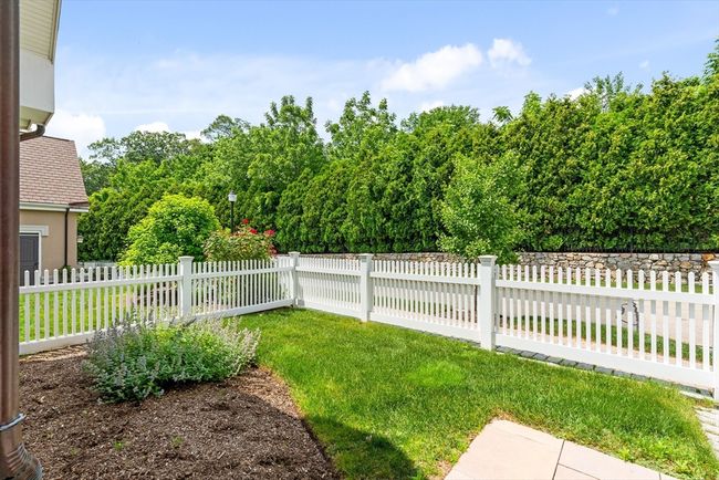 UNIT-19 - 287 Langley Rd, Condo with 3 bedrooms, 4 bathrooms and 2 parking in Newton MA | Image 34