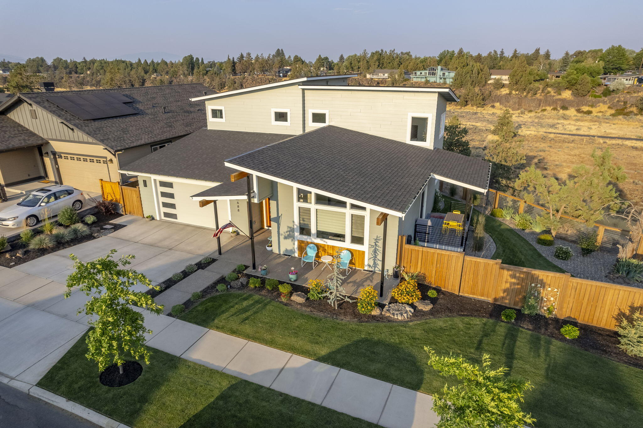 13th St, Redmond, OR 97756