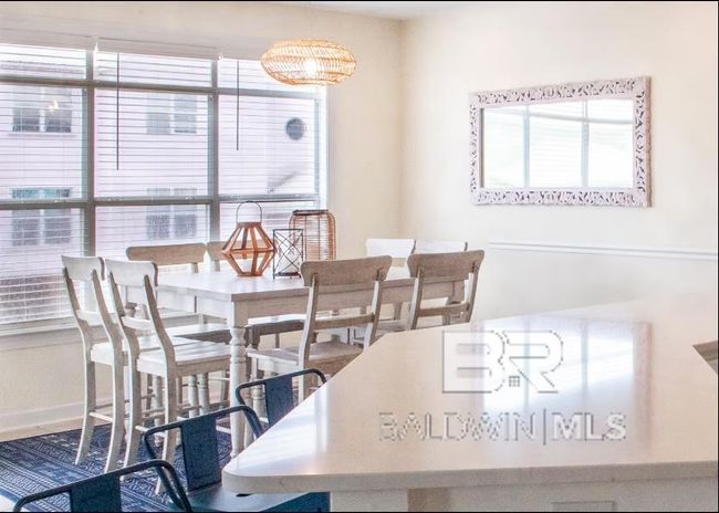 Dining Area | Image 9