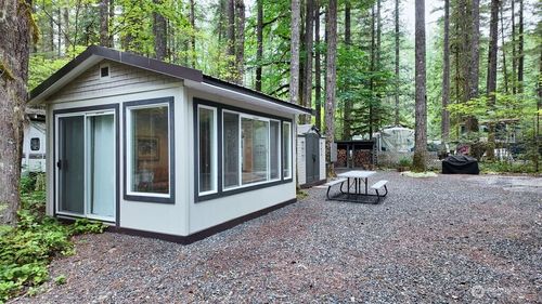 191 Chanterelle Dr, Deming, WA, 98244 | Card Image