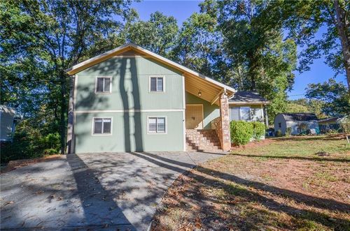 3173 Falconhurst Dr Sw, Lilburn, GA, 30047-1900 | Card Image