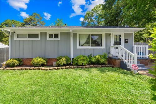 411 Belvedere Cir, Kings Mountain, NC, 28086-2833 | Card Image