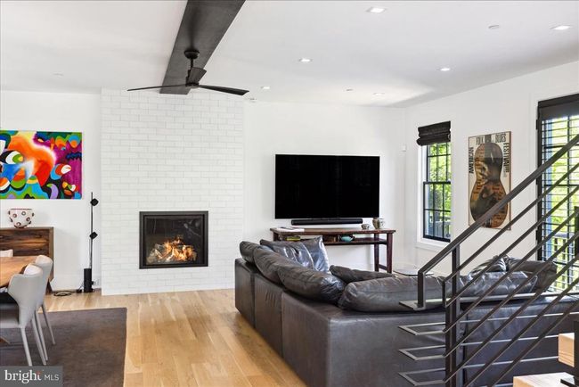 5 - 18 W Mechanic St, Townhouse with 3 bedrooms, 3 bathrooms and null parking in NEW HOPE PA | Image 15