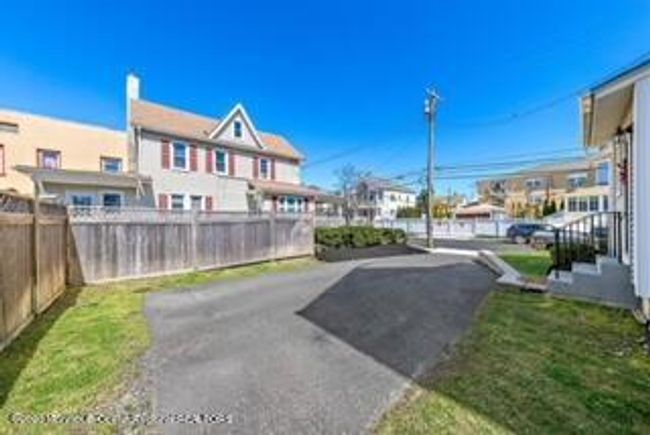 2nd Fl - 701 Asbury Avenue, Home with 3 bedrooms, 1 bathrooms and null parking in Asbury Park NJ | Image 18