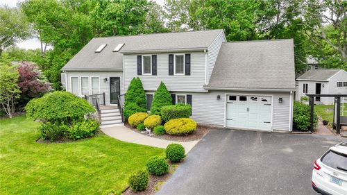 35 Sachem Road, Narragansett, RI, 02882 | Card Image