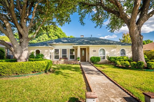 2304 Glen Forest Ln, Plano, TX, 75023-7720 | Card Image