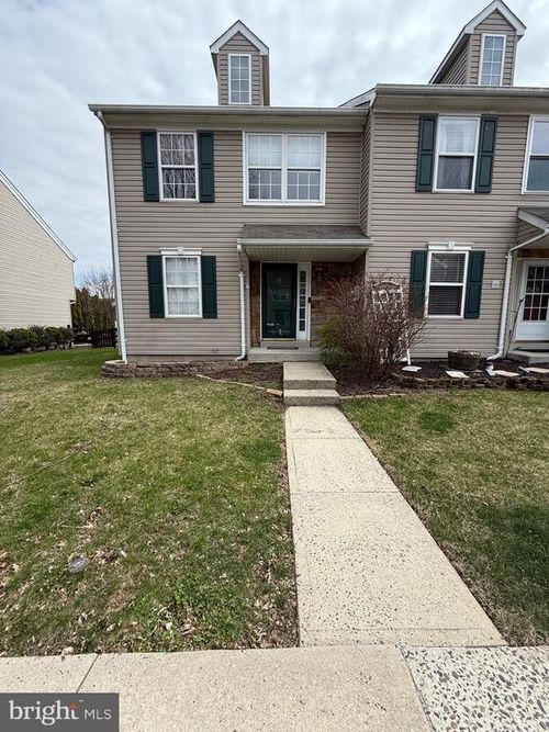 14 Bryant Dr, PERKASIE, PA, 18944-4511 | Card Image