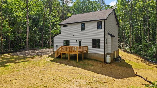 4062 Lake Killarney, House other with 3 bedrooms, 3 bathrooms and null parking in Gum Spring VA | Image 4