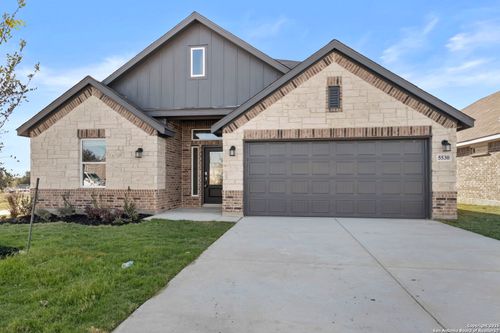 5530 Wilder St, New Braunfels, TX, 78132-0289 | Card Image