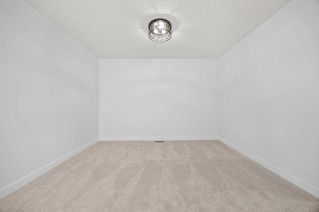 501 Corner Meadows Way Ne, House other with 3 bedrooms, 3 bathrooms and 4 parking in Calgary AB | Image 28