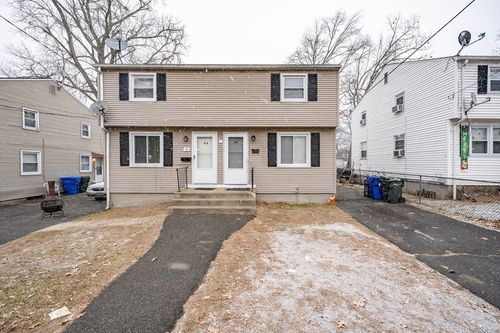 63 E Bay Path Ter, Springfield, MA, 01109 | Card Image