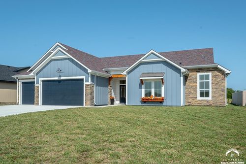 1018 Bluestem Cir, Baldwin City, KS, 66006-4223 | Card Image