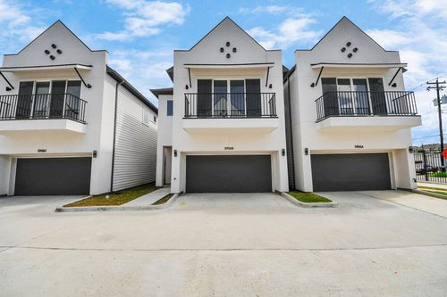 b-5908 Saint Augustine St, Houston, TX, 77021-2640 | Card Image