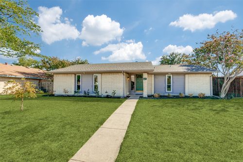 2118 Oak Brook Dr, Richardson, TX, 75081-2650 | Card Image