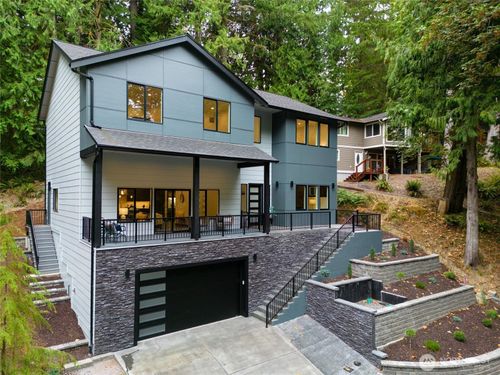 43 Rocky Ridge Dr, Bellingham, WA, 98229-7639 | Card Image