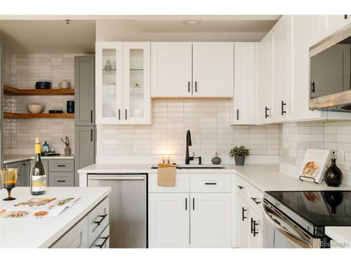 115-3249 W Fairview Pl, Denver, CO, 80211-5412 | Card Image