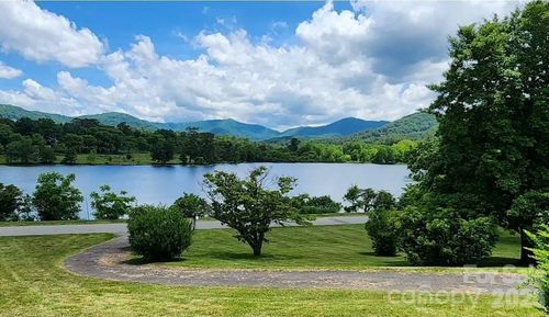 21 Edgewater Ln, Asheville, NC, 28804-2314 | Card Image